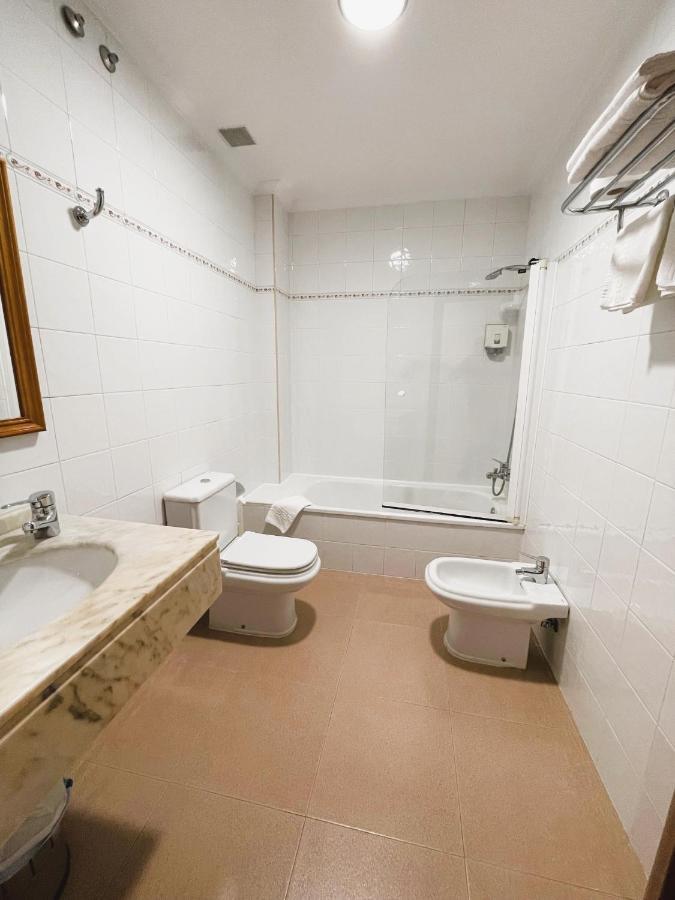 Hotel O Cruceiro Кальдас-де-Рейес Экстерьер фото