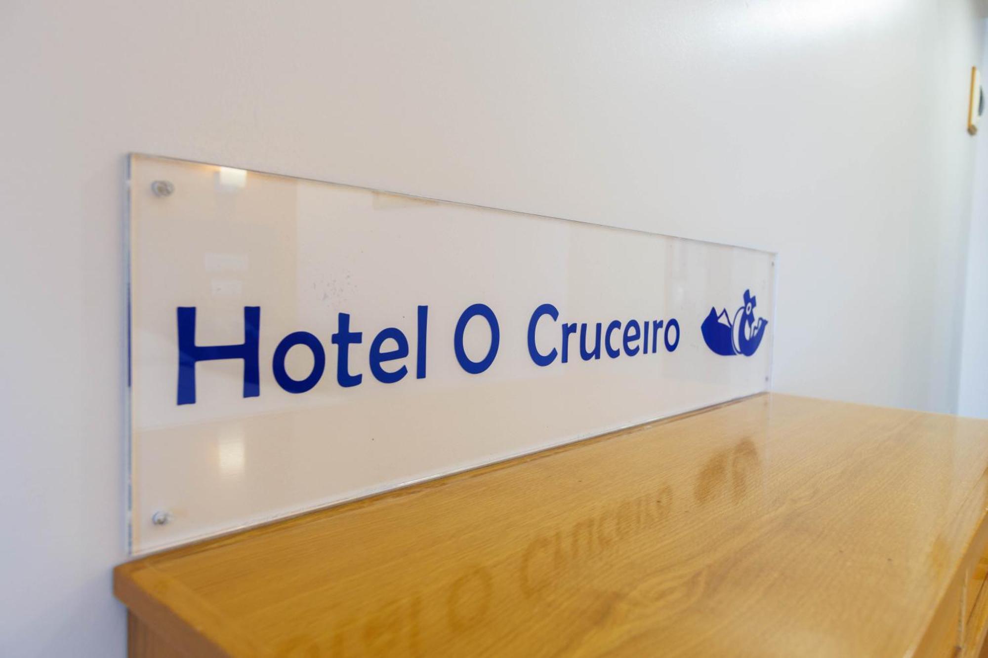 Hotel O Cruceiro Кальдас-де-Рейес Экстерьер фото