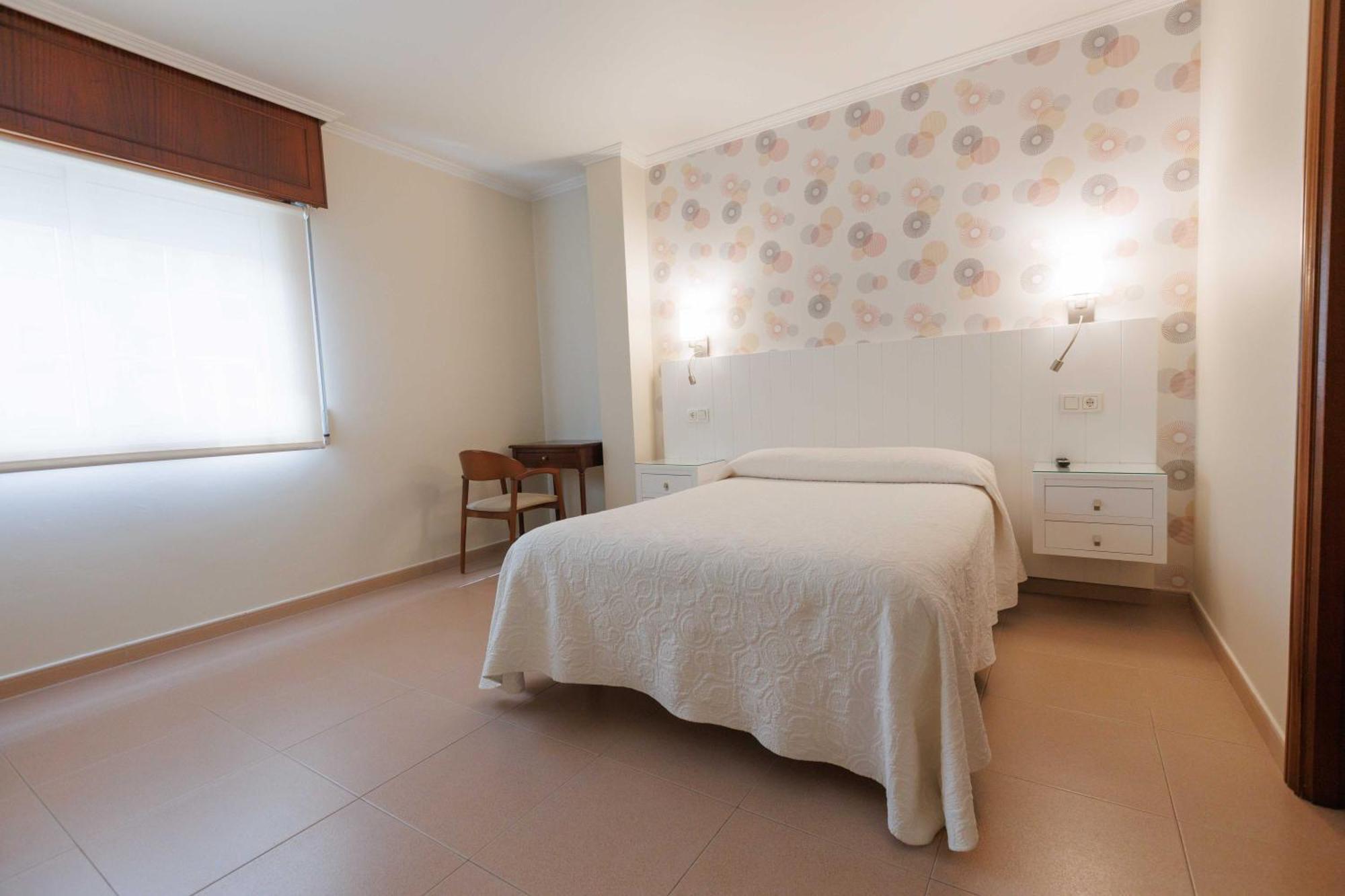Hotel O Cruceiro Кальдас-де-Рейес Экстерьер фото